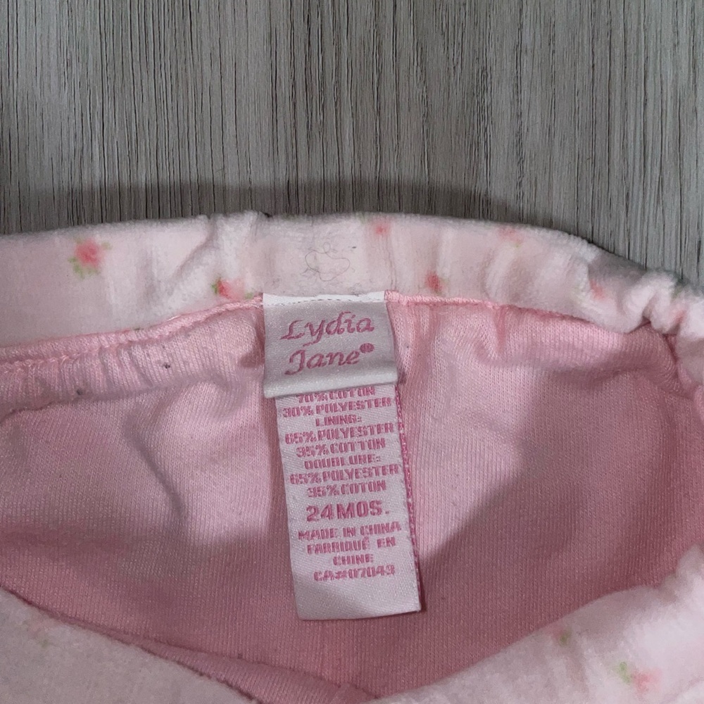 5/$15 Lydia Jane Pink Floral Pants - Picture 4 of 5